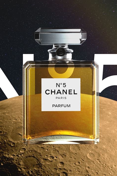 buon compleanno chanel|Buon compleanno Chanel N° 5! Il profumo del .